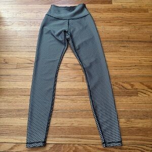 Greyson Luna Leggings XS Black White Houndstooth Athleisure Golf